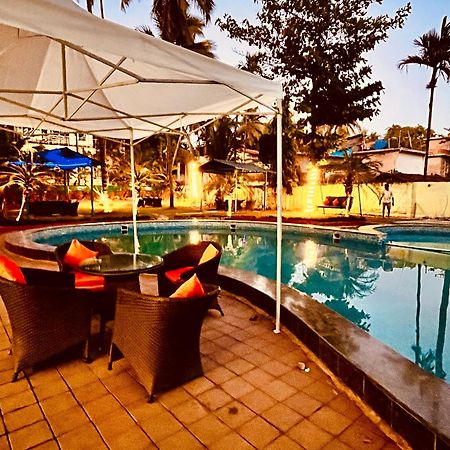 Summer Beach Resort, Goa - #Near Baga Beach #Swimming Pool #Garden #Bar #Lift #Premium Rooms #Property Of The Year #70565-84665 칼랑굿 외부 사진