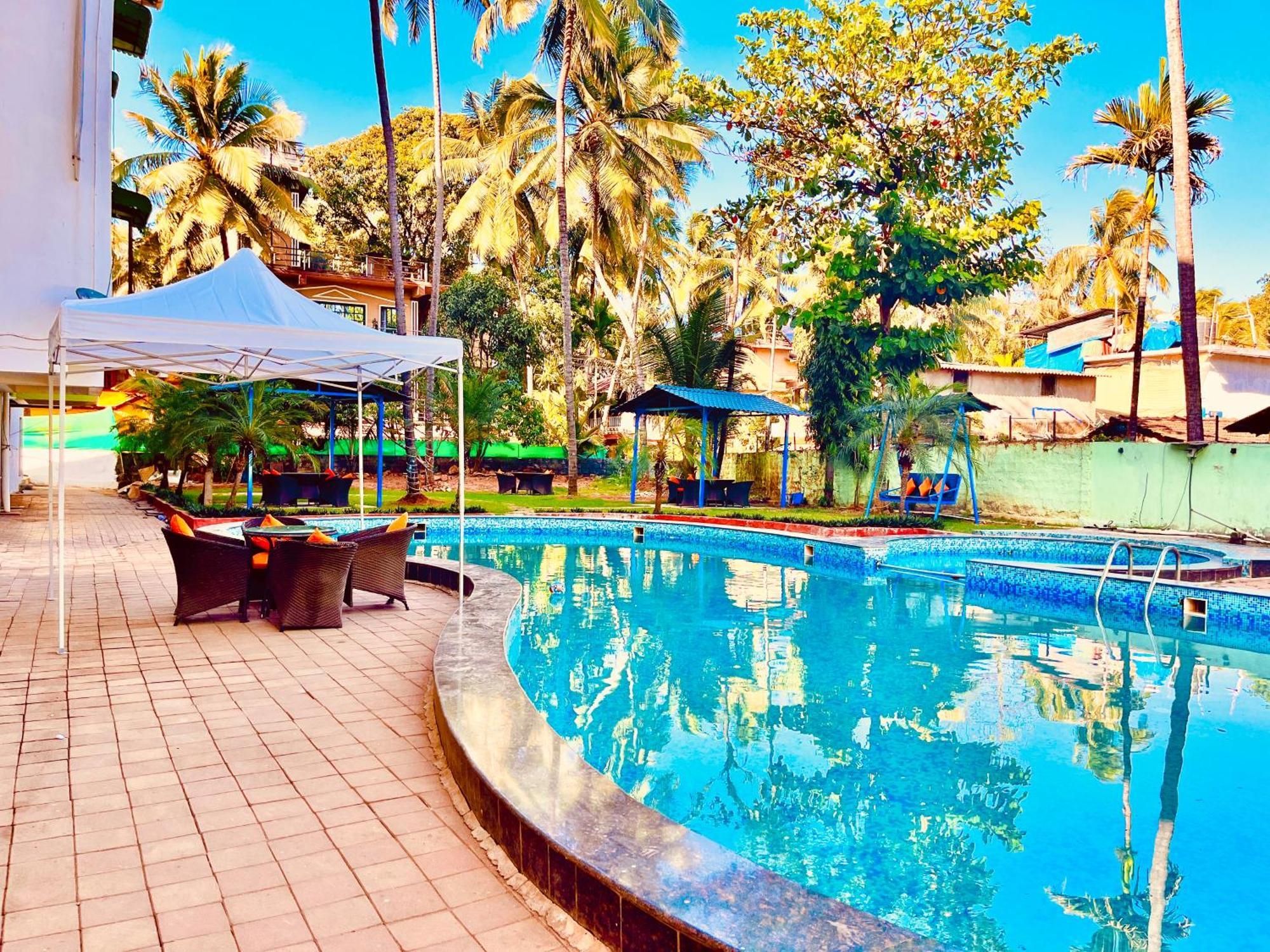 Summer Beach Resort, Goa - #Near Baga Beach #Swimming Pool #Garden #Bar #Lift #Premium Rooms #Property Of The Year #70565-84665 칼랑굿 외부 사진