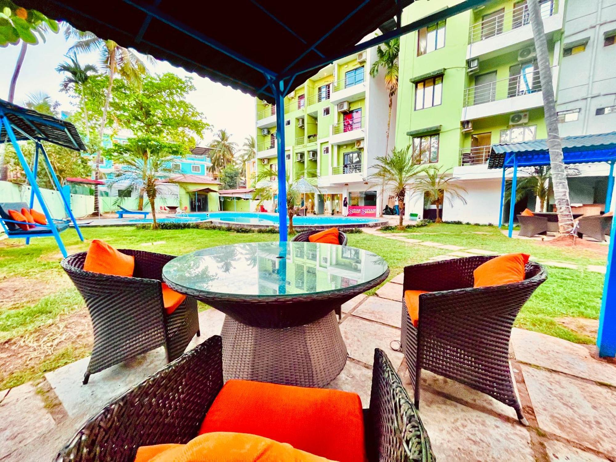 Summer Beach Resort, Goa - #Near Baga Beach #Swimming Pool #Garden #Bar #Lift #Premium Rooms #Property Of The Year #70565-84665 칼랑굿 외부 사진