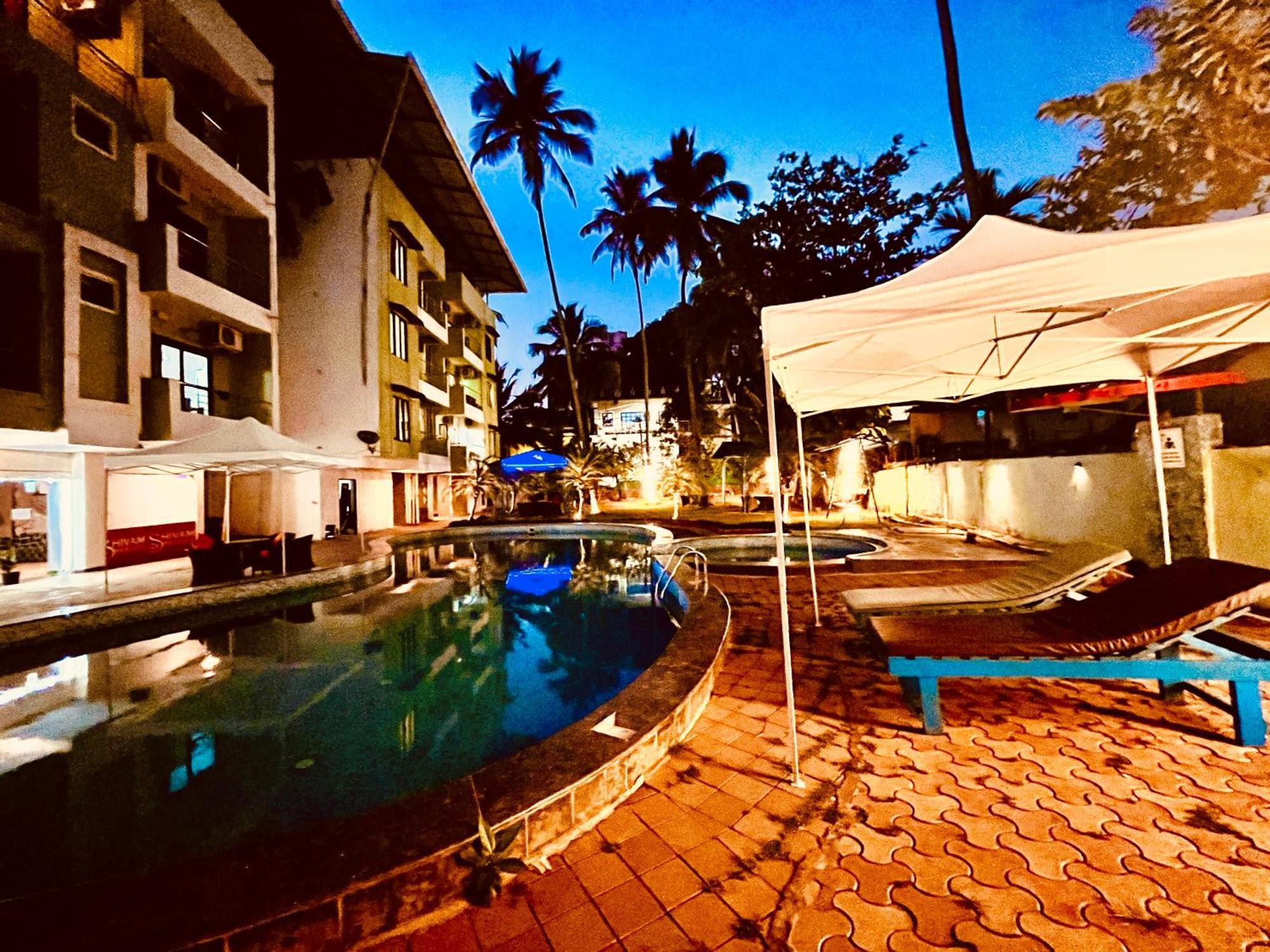 Summer Beach Resort, Goa - #Near Baga Beach #Swimming Pool #Garden #Bar #Lift #Premium Rooms #Property Of The Year #70565-84665 칼랑굿 외부 사진