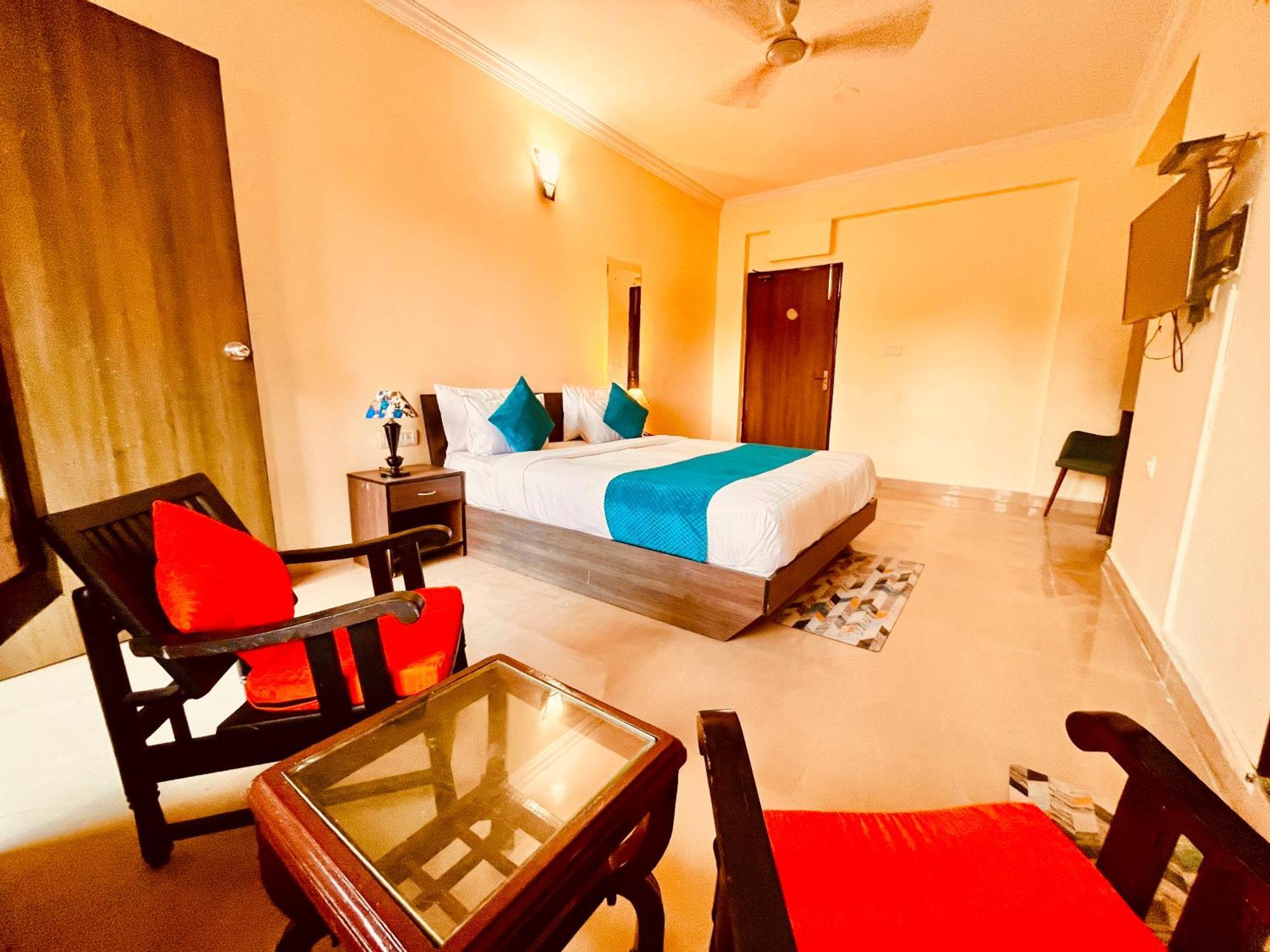 Summer Beach Resort, Goa - #Near Baga Beach #Swimming Pool #Garden #Bar #Lift #Premium Rooms #Property Of The Year #70565-84665 칼랑굿 외부 사진