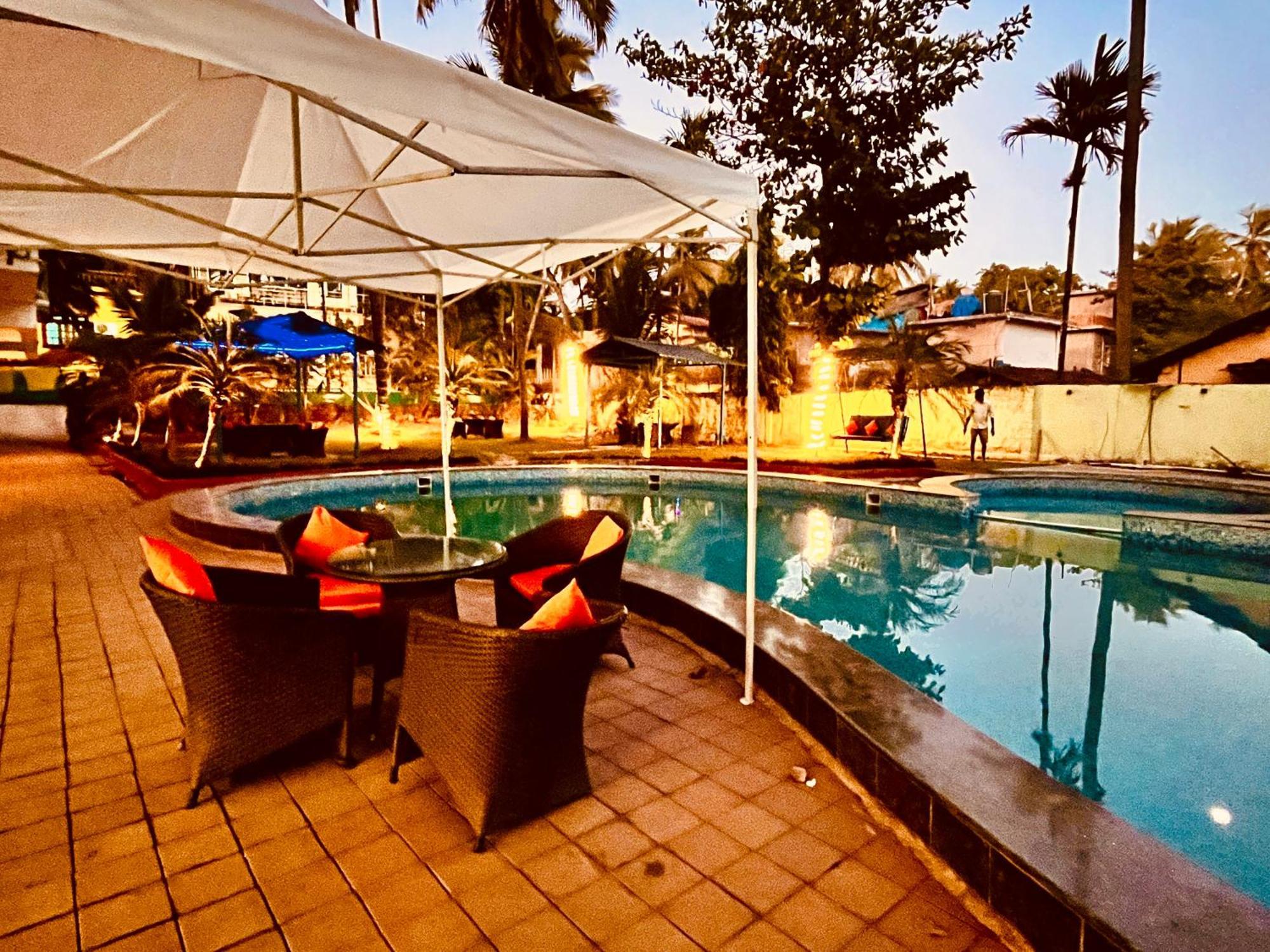 Summer Beach Resort, Goa - #Near Baga Beach #Swimming Pool #Garden #Bar #Lift #Premium Rooms #Property Of The Year #70565-84665 칼랑굿 외부 사진
