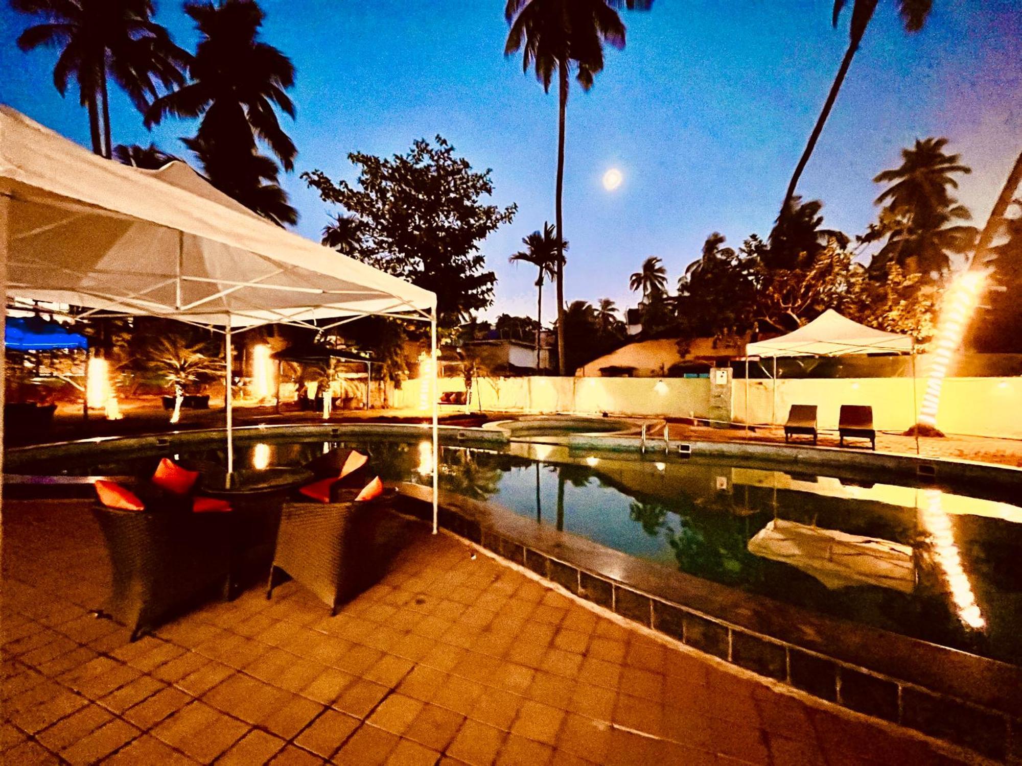 Summer Beach Resort, Goa - #Near Baga Beach #Swimming Pool #Garden #Bar #Lift #Premium Rooms #Property Of The Year #70565-84665 칼랑굿 외부 사진